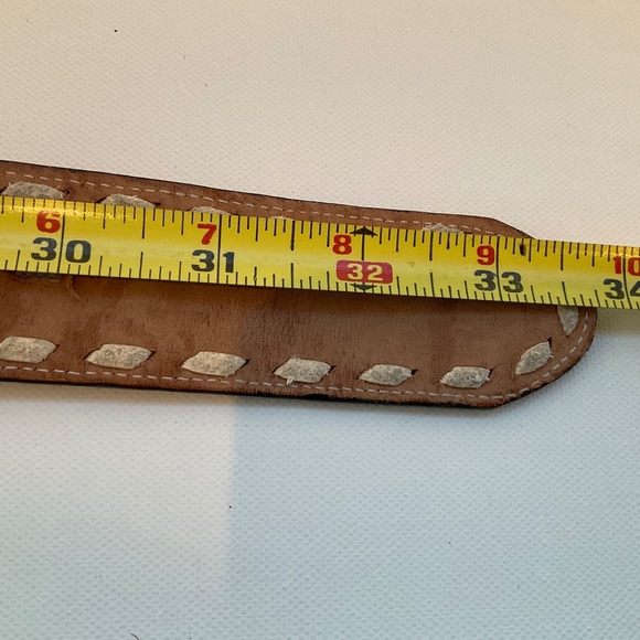 WOMENS VINTAGE TONY LAMA RED LEATHER BELT AND REMOVABLE BUCKLE SIZE 30 EUC main image 6